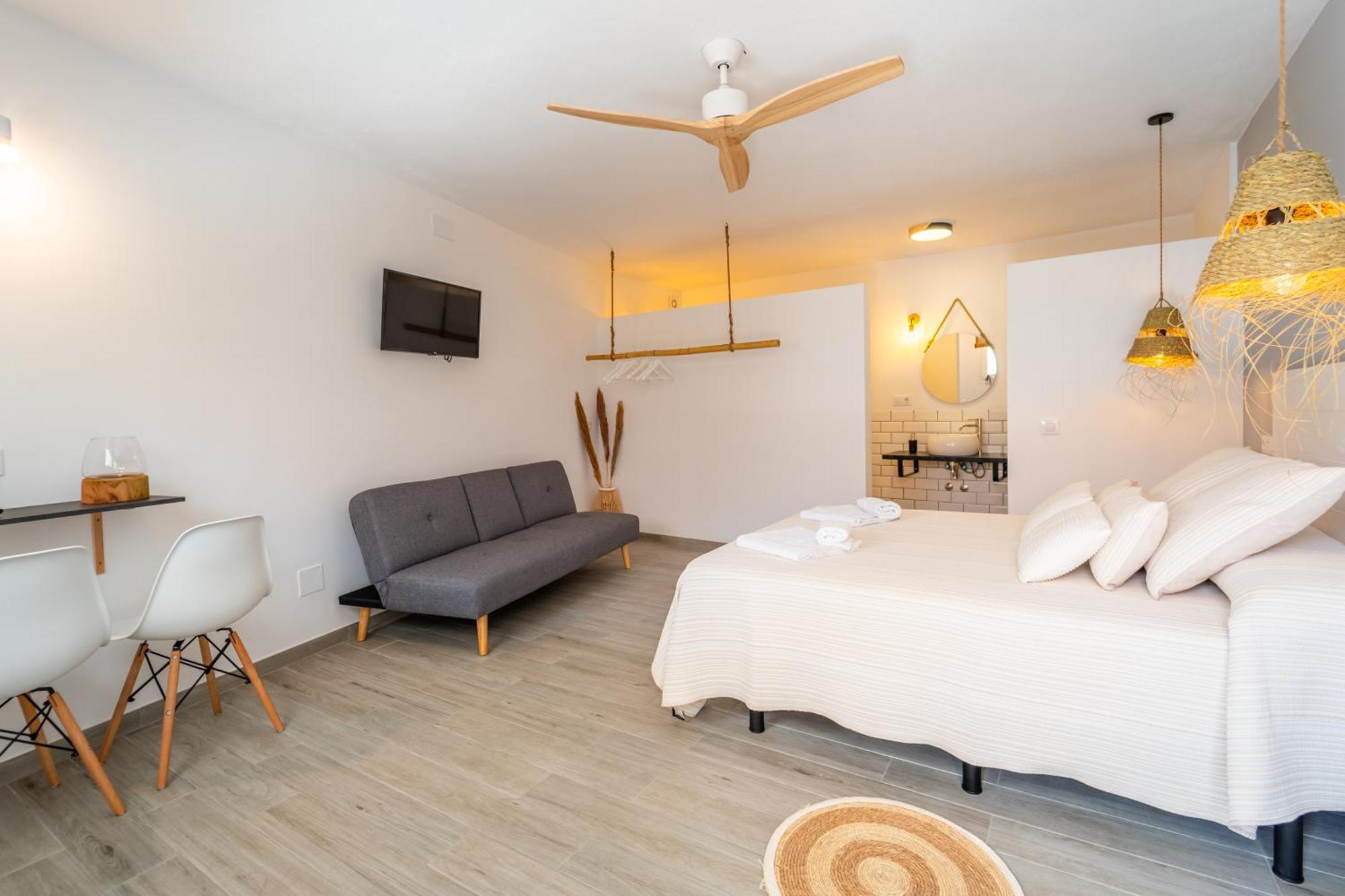 Calas De Meca Guest house